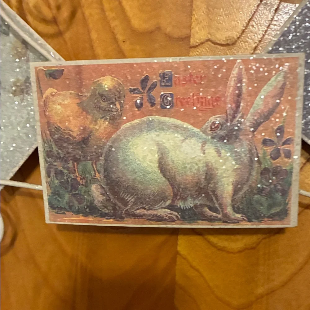 Decorative Easter Wreath with Vintage Looking Easter Cards